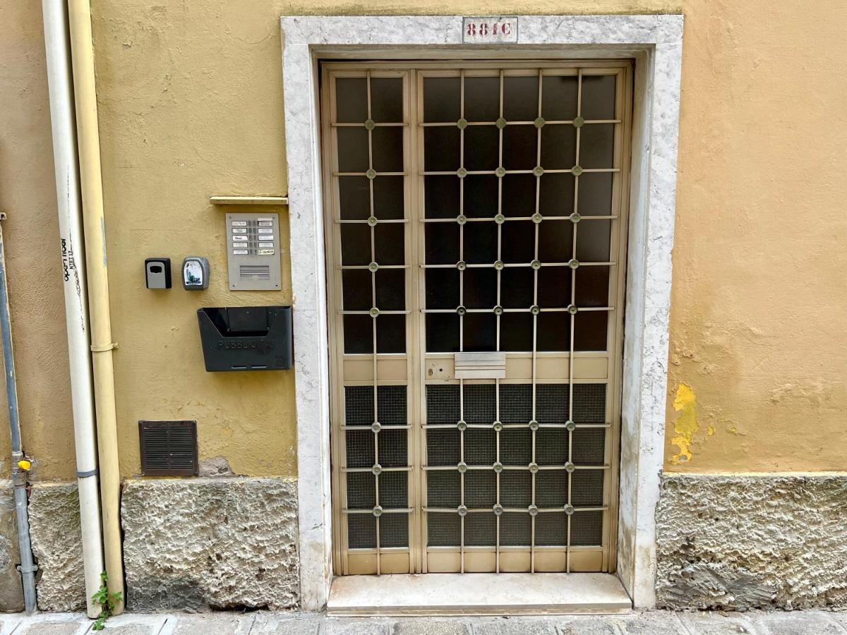 Appartamento 3 Camere Da Letto - Holiday House 2 Venedik Dış mekan fotoğraf